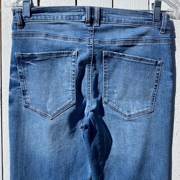 Jolt Jeans - Picture 4 of 5